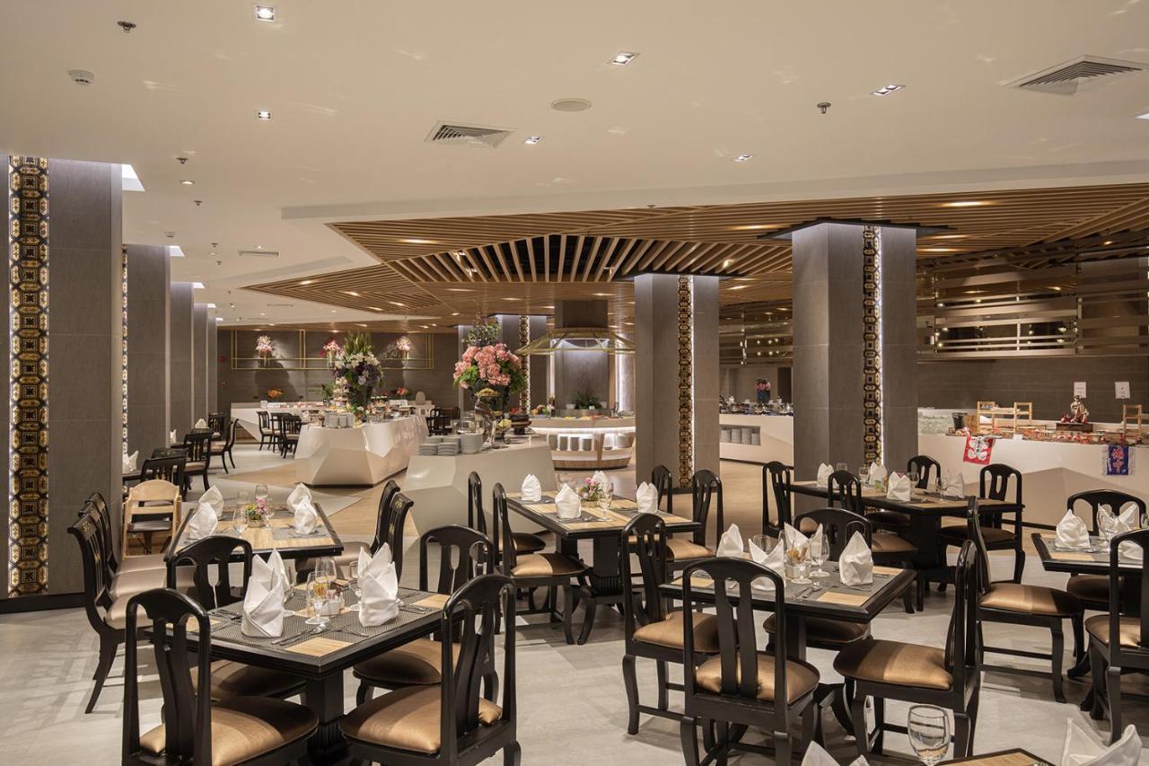The Heritage Chiang Rai Hotel And Convention Exterior foto The restaurant